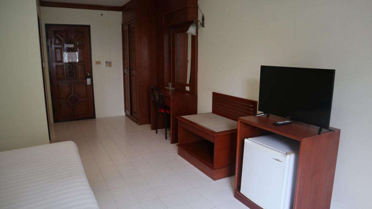 Patong Triple P Hotel ภายนอก รูปภาพ