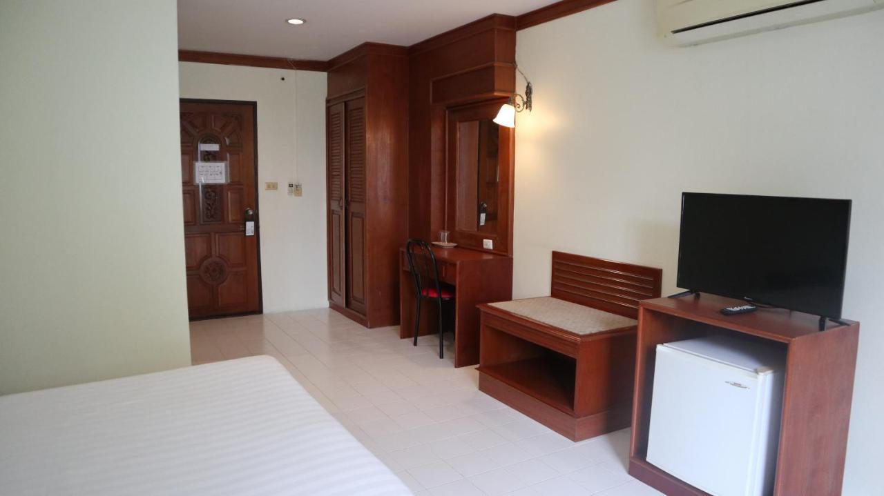 Patong Triple P Hotel ภายนอก รูปภาพ
