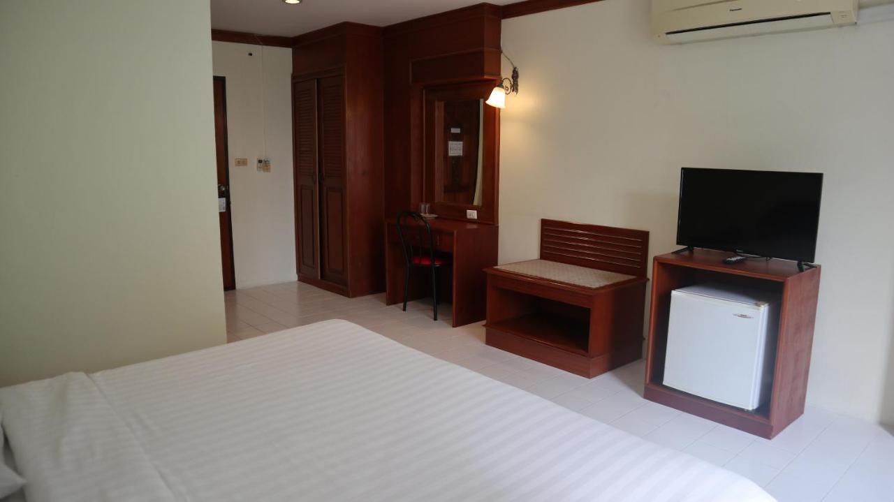 Patong Triple P Hotel ภายนอก รูปภาพ
